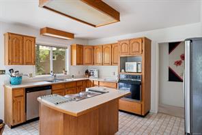 4617 Cliffwood Pl — listing photo 18 of 48