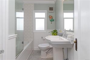 3721 Craigmillar Ave — listing photo 37 of 60