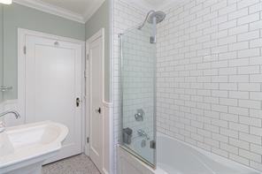 3721 Craigmillar Ave — listing photo 38 of 60