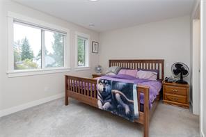 6897 Beaton Rd — listing photo 15 of 48