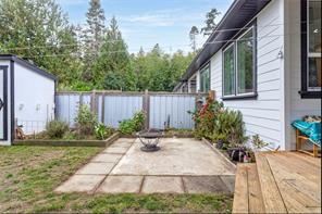 6897 Beaton Rd — listing photo 30 of 48