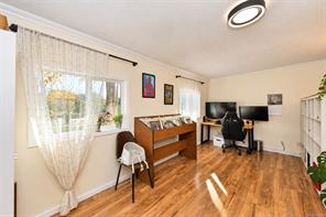 5883 Heather St — listing photo 21 of 45