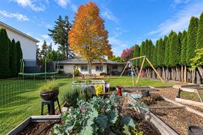 5883 Heather St — listing photo 35 of 45