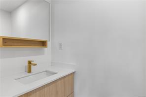 101-2629 Millstream Rd — listing photo 15 of 32