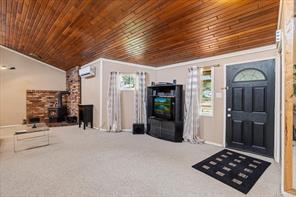 944 POPLAR Way — listing photo 25 of 37