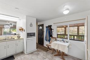 944 POPLAR Way — listing photo 28 of 37