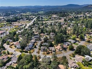 1-930 Falaise Cres — listing photo 23 of 24