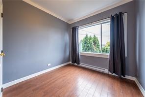 40 Irwin St — listing photo 14 of 22