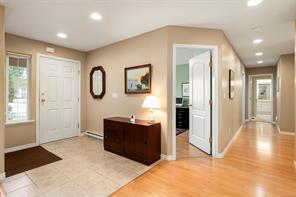 642 Olympic Dr — listing photo 16 of 27