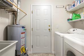 642 Olympic Dr — listing photo 24 of 27