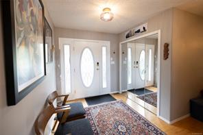 247 Harbour Rd — listing photo 16 of 43