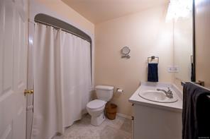 247 Harbour Rd — listing photo 27 of 43