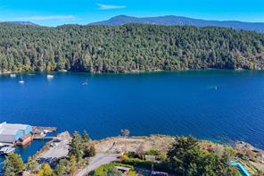 669 Kerr Dr — listing photo 17 of 21