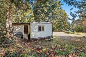 1549 Shawnigan Mill Bay Rd — listing photo 37 of 39