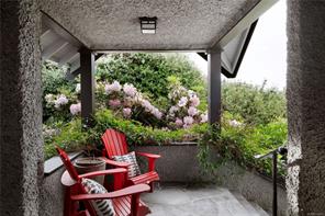 318 Newport Ave — listing photo 45 of 60
