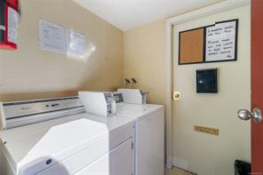 123 Cambridge St — listing photo 18 of 19