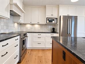 901 Foul Bay Rd — listing photo 14 of 73