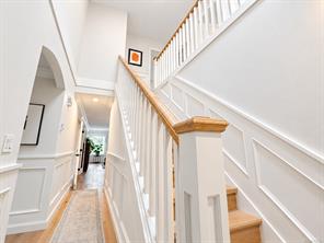 901 Foul Bay Rd — listing photo 43 of 73