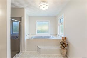 392 Carnegie St — listing photo 23 of 40