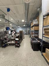 E-200- — listing photo 23 of 32