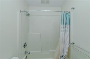 129 Moss St — listing photo 21 of 41