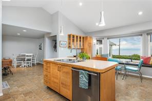 2978 South Island Hwy — listing photo 15 of 64