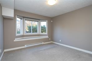 102-650 Dobson Rd — listing photo 14 of 33