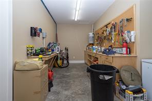 3855 Creekside Dr — listing photo 36 of 59