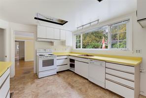 3315 Ripon Rd — listing photo 14 of 73