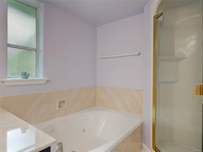 1395 Epsom Close — listing photo 21 of 34