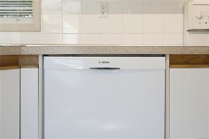 5185 Coach House Dr — listing photo 25 of 59