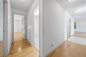 5185 Coach House Dr — listing photo 26 of 59