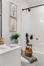 205-1114 Samar Cres — listing photo 21 of 52