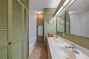 489 Bayview Terr — listing photo 14 of 71