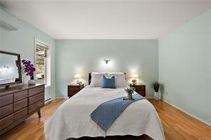 3998 Hopesmore Dr — listing photo 17 of 32