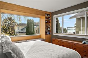 453 Monterey Ave — listing photo 14 of 39