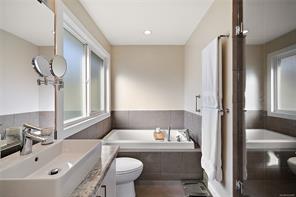 453 Monterey Ave — listing photo 17 of 39