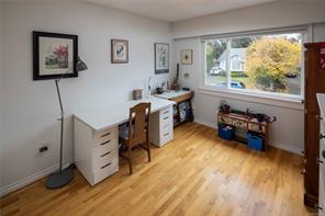 2464 Hazel St — listing photo 17 of 66