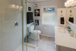 2464 Hazel St — listing photo 26 of 66