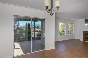 349 Durrand Pl — listing photo 20 of 44