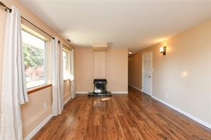 349 Durrand Pl — listing photo 37 of 44