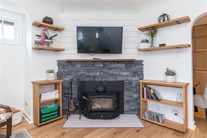 1232 Effingham St — listing photo 13 of 46