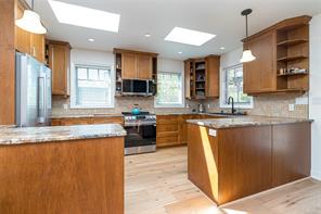 1232 Effingham St — listing photo 16 of 46