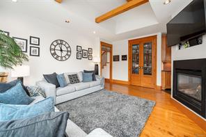 3676 Monterey Dr — listing photo 15 of 57