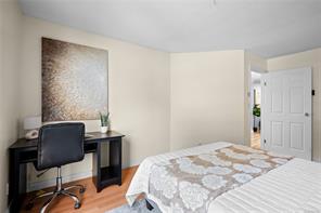 214-2520 Wark St — listing photo 18 of 45
