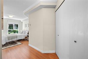 214-2520 Wark St — listing photo 21 of 45