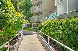 214-2520 Wark St — listing photo 29 of 45