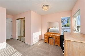 3601 Arbutus Dr — listing photo 18 of 41