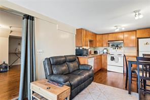 565 Baker St — listing photo 26 of 39