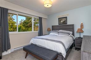 1650 Yeo St — listing photo 23 of 53